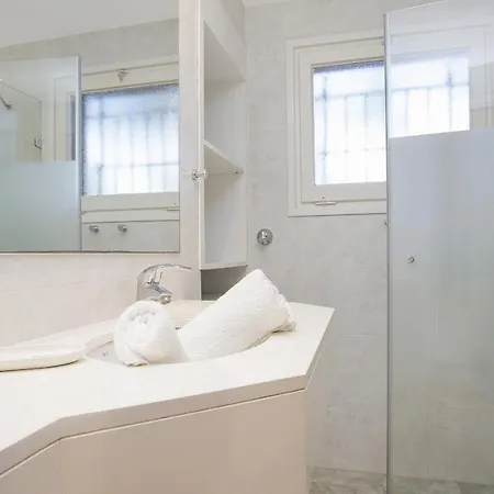 1benet 1 - Apartment